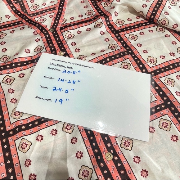 Loft Windowpane V-Neck Button Blouse size M. Peach, Brown & Cream - Picture 8 of 10